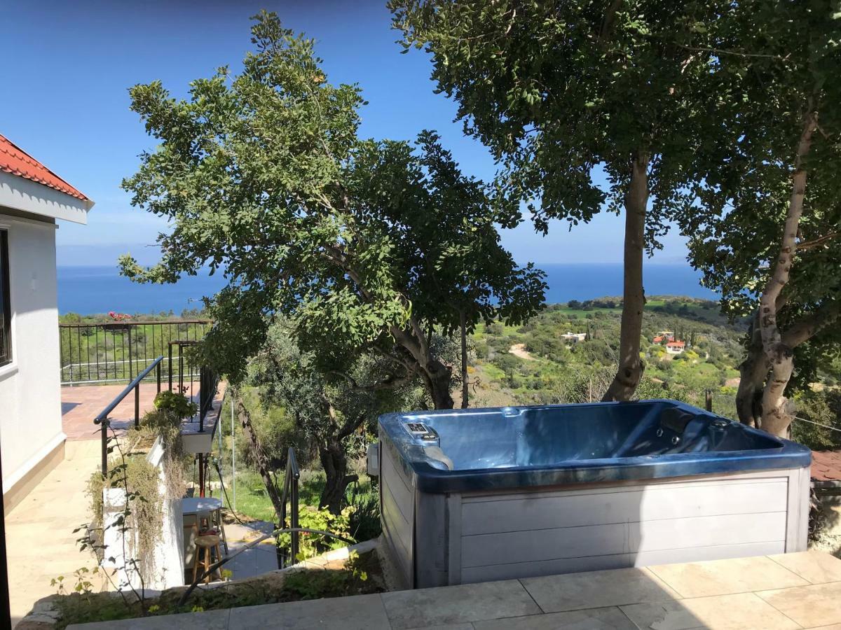 Philip'S Holiday House Neo Chorio Exterior photo